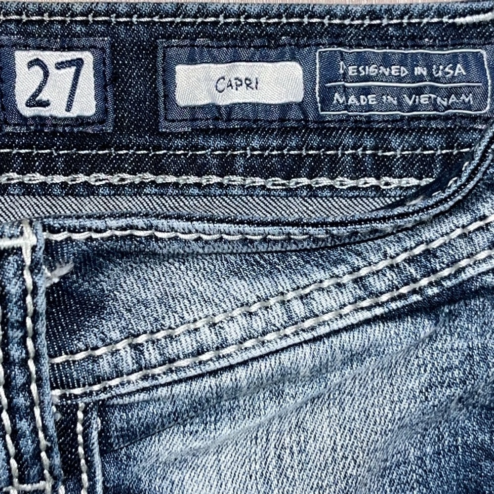 Miss Me Women’s Capri Stretch Denim Size 27 - Picture 3 of 8